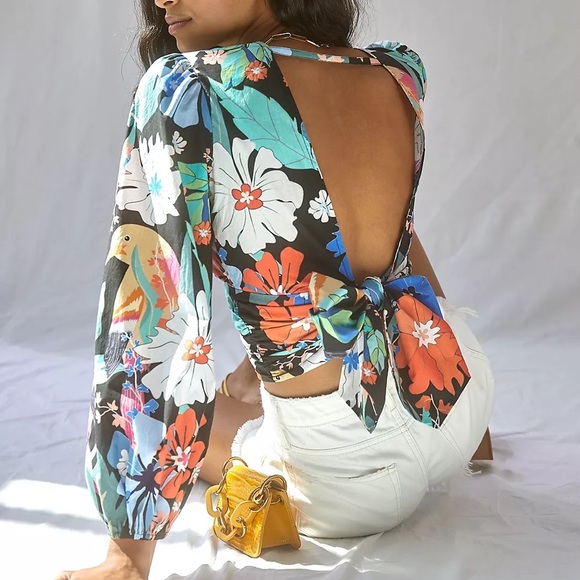 Anthropologie Tops - Anthropologie Conditions Apply Tie Open Back Floral Bird Blouse Women's Size XS